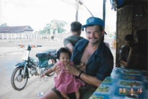 09-12-2020_21004 PURSAT KAMBODŻANY PRZED NASZYM ZGRUPOWANIEM. KAMBODŻAŃSKIE DZIECKO