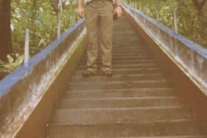 09-12-2020_21072 SCHODY DO ŚWIĄTYNI DRUGIE PIĘTRO