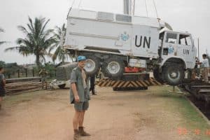 09-12-2020_21132 ZAŁADUNEK MOJEGO SAMOCHODU NA TRANSPORT KOLEJOWY STACJA KOLEJOWA W PURSAT