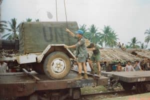 09-12-2020_21133 STACJA KOLEJOWA W PURSAT ZAŁADUNEK NA TRANSPORT KOLEJOWY