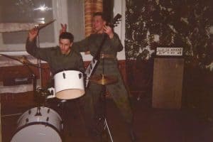 1966260_219955931528350_2088664134_o5