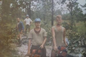 Chłopaki pojechali w góry i trzeba było pomóc im wrócić.Ja ze ślimakiem a styłu jak dobrze pamiętam kpt.Durlej.Pozdrawiam wszystkich.Emzi.