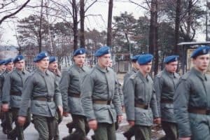 Defilada przed wylotem do Kambodży 1993 II zmiana.