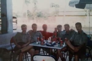 Pluton saperów II zmiana Pursat, ja się wyłamałem bez munduru.