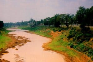 Rzeka w Batanbanku w porze suchej