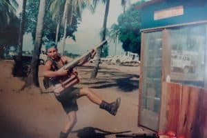 To służyło na komarki i inne robactwo padały jak strzałki kupa białego dymu i trzeba było wychodzić z pokoju